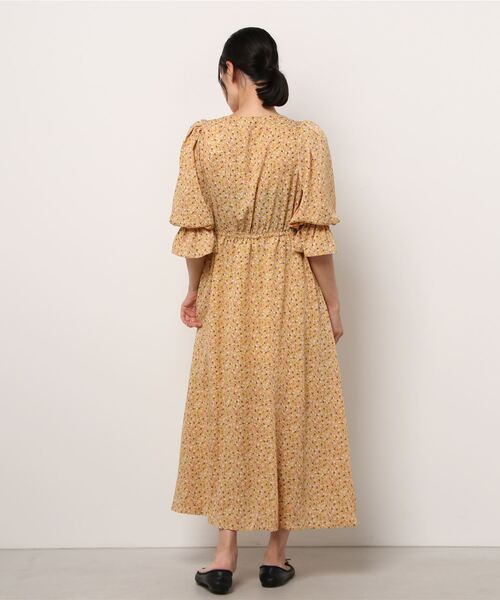 Per sist ence（パーシエンス）の「Per sist ence/パーシエンス　フラワープリント レトロ ロングワンピース（ワンピース・レディース・イエロー/ブルー/アイボリー/ブラック・FREE）」の5枚目の写真