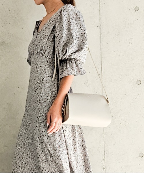 Per sist ence（パーシエンス）の「Per sist ence/パーシエンス　フラワープリント レトロ ロングワンピース（ワンピース・レディース・イエロー/ブルー/アイボリー/ブラック・FREE）」の17枚目の写真