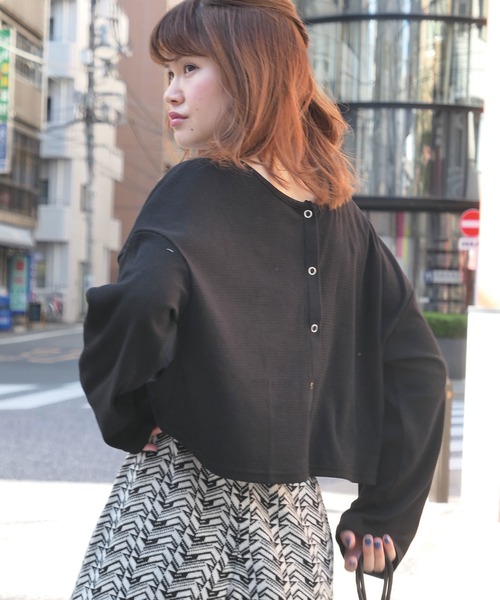 CORNERS（コーナーズ）の「ハニカムテレコ2wayショートカーディガン（カーディガン/ボレロ・レディース・ブラック/グレー/アイボリー/グリーン系その他・FREE）」の3枚目の写真