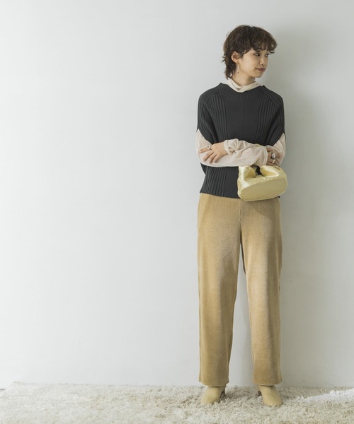 URBAN RESEARCH（アーバンリサーチ）の「ニットコールストレートパンツ（その他パンツ・レディース・ベージュ/チャコールグレー・FREE）」の18枚目の写真