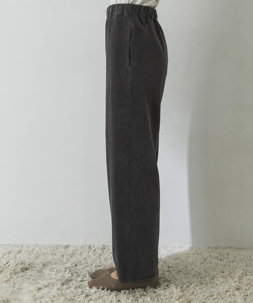 URBAN RESEARCH（アーバンリサーチ）の「ニットコールストレートパンツ（その他パンツ・レディース・ベージュ/チャコールグレー・FREE）」の20枚目の写真