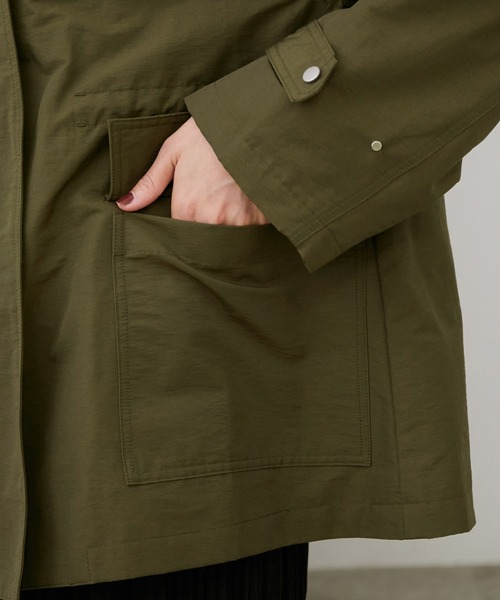 ROPE'（ロペ）の「【WEB限定】撥水ミリタリーブルゾン（ミリタリージャケット・レディース・キャメル/カーキ・38）」の8枚目の写真