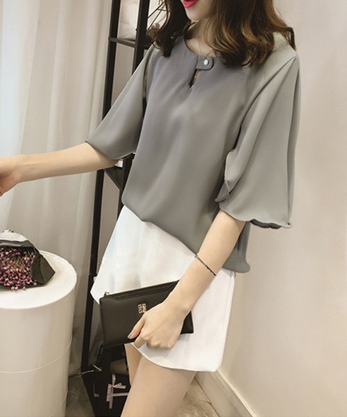 Amulet(アミュレット)の「フレアスリーブブラウス(シャツ/ブラウス・レディース・ホワイト/グレー/ピンク・M/L/XL)」の13枚目の写真