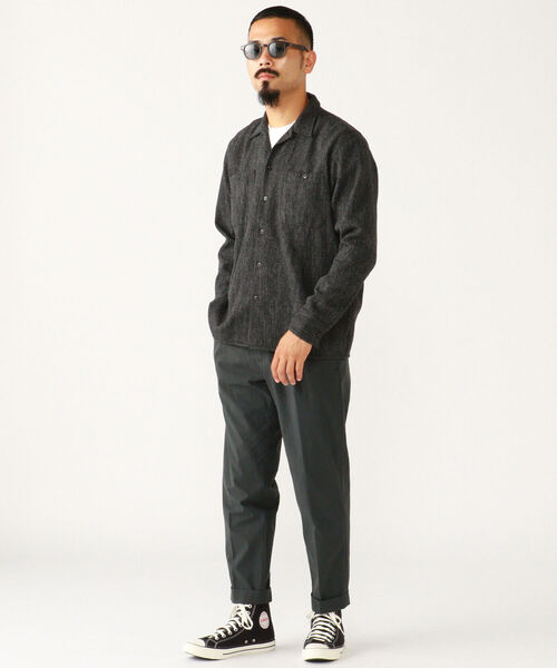 BEAMS PLUS(ビームスプラス)の「BEAMS PLUS / モール ツイル オープンカラー ミリタリー シャツ(シャツ/ブラウス・メンズ・チャコールグレー/オリーブ・LARGE/MEDIUM/X-LARGE/SMALL)」の3枚目の写真