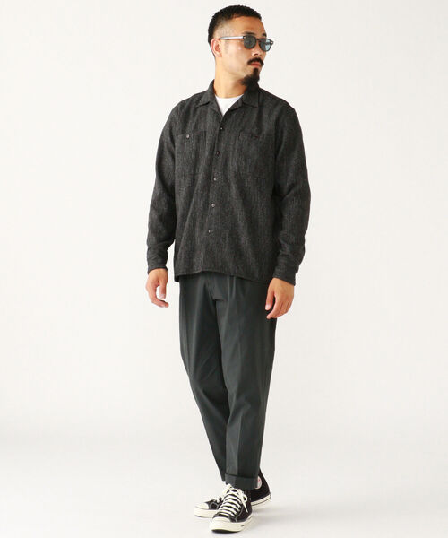 BEAMS PLUS(ビームスプラス)の「BEAMS PLUS / モール ツイル オープンカラー ミリタリー シャツ(シャツ/ブラウス・メンズ・チャコールグレー/オリーブ・LARGE/MEDIUM/X-LARGE/SMALL)」の4枚目の写真