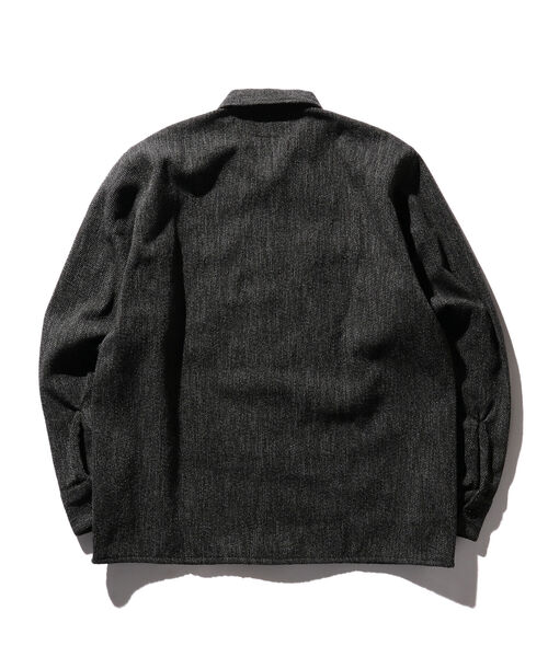 BEAMS PLUS(ビームスプラス)の「BEAMS PLUS / モール ツイル オープンカラー ミリタリー シャツ(シャツ/ブラウス・メンズ・チャコールグレー/オリーブ・LARGE/MEDIUM/X-LARGE/SMALL)」の13枚目の写真