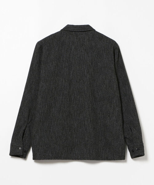 BEAMS PLUS(ビームスプラス)の「BEAMS PLUS / モール ツイル オープンカラー ミリタリー シャツ(シャツ/ブラウス・メンズ・チャコールグレー/オリーブ・LARGE/MEDIUM/X-LARGE/SMALL)」の17枚目の写真