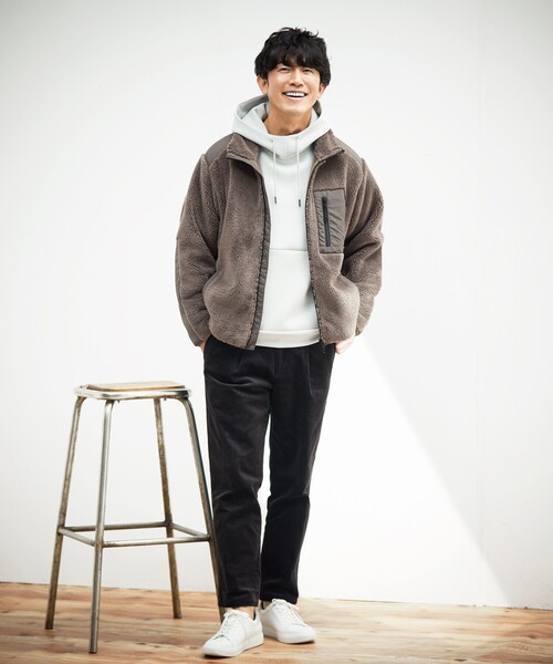 COMME CA ISM（コムサイズム）の「コーデュロイ テーパードパンツ（スラックス・メンズ・ホワイト/ダークブラウン/チャコール・SMALL/MEDIUM/LARGE）」の14枚目の写真