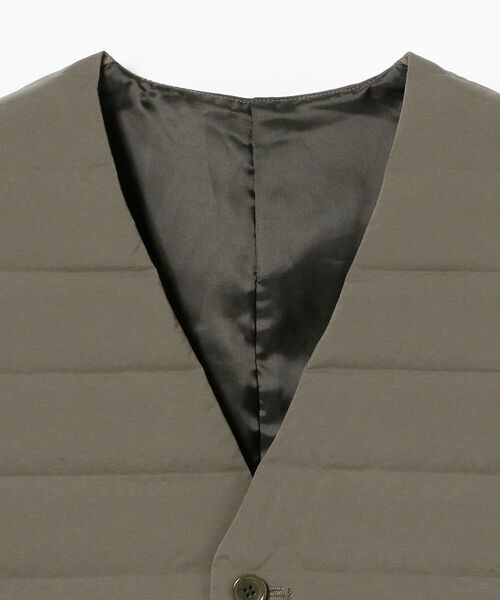 B:MING by BEAMS（ビーミングバイビームス）の「B:MING by BEAMS / ダウンキルト ジレ（ダウンベスト・メンズ・カーキ/ブラック・44/50/48/46）」の17枚目の写真