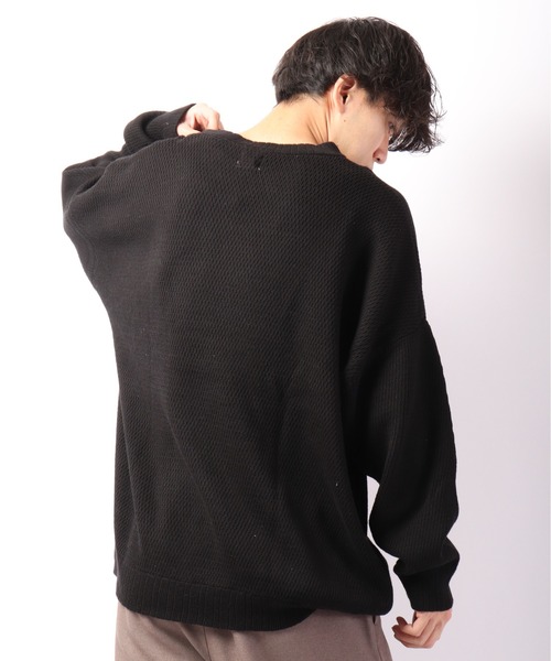 Revo.(レボ)の「ハニカムワッフル コットンニット LS Tee(ニット/セーター・メンズ・ブラック/カーキ/ナチュラル・L/M)」の7枚目の写真