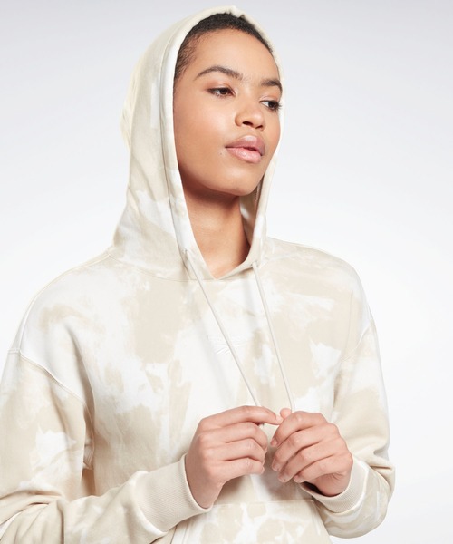 Reebok(リーボック)の「MYT タイダイ フーディー / MYT Tie-Dyed Hoodie(パーカー・レディース・ライトベージュ/ブラック・MEDIUM/SMALL/X-SMALL/LARGE/X-LARGE)」の11枚目の写真