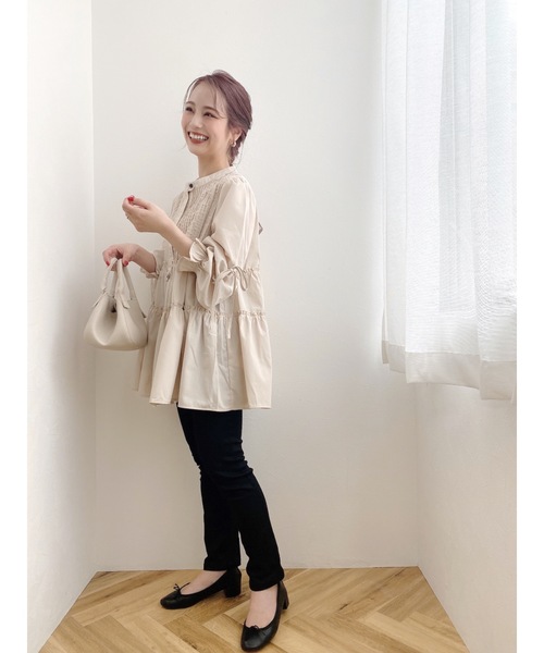 JUMELLE(ジュメロ)の「ティアードリボンブラウス(シャツ/ブラウス・レディース・ベージュ・FREE)」の12枚目の写真