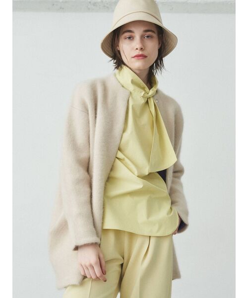 ELENDEEK（エレンディーク）の「スカーフカラーブラウス（シャツ/ブラウス・レディース・ブラック/オフホワイト/イエロー・FREE）」の4枚目の写真