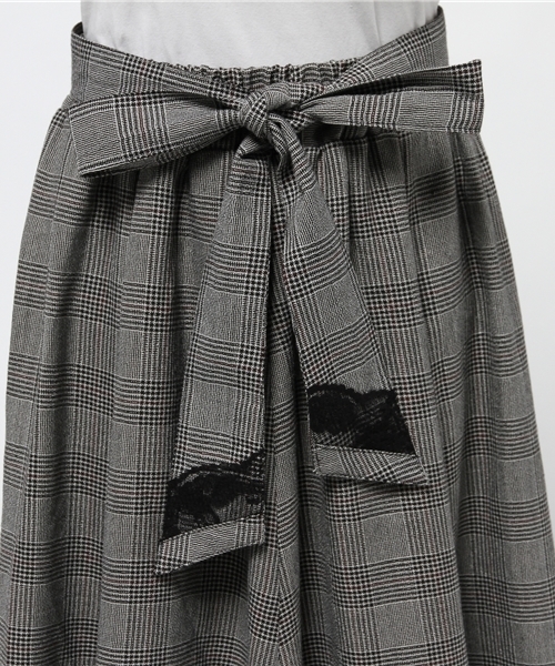 axes femme（アクシーズファム）の「チェックイレヘムロングスカート（スカート・レディース・ワイン/ブラウン/グレー・MEDIUM）」の7枚目の写真