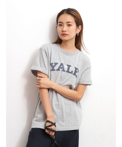 Ungrid(アングリッド)の「カレッジロゴTee(Tシャツ/カットソー・レディース・オフホワイト/ライトグレー/ボルドー・FREE)」の9枚目の写真