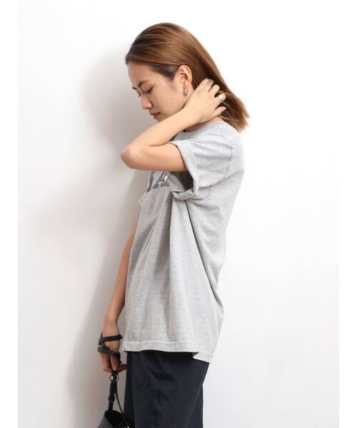 Ungrid(アングリッド)の「カレッジロゴTee(Tシャツ/カットソー・レディース・オフホワイト/ライトグレー/ボルドー・FREE)」の10枚目の写真