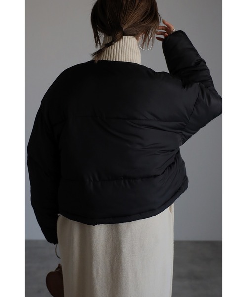 Bonjour Sagan（ボンジュールサガン）の「【ZOZO限定カラー】マフラー付きノーカラーダウンコート（ダウンジャケット/コート・レディース・アイボリー/ブラック/カーキ・FREE）」の17枚目の写真