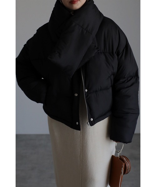 Bonjour Sagan（ボンジュールサガン）の「【ZOZO限定カラー】マフラー付きノーカラーダウンコート（ダウンジャケット/コート・レディース・アイボリー/ブラック/カーキ・FREE）」の22枚目の写真