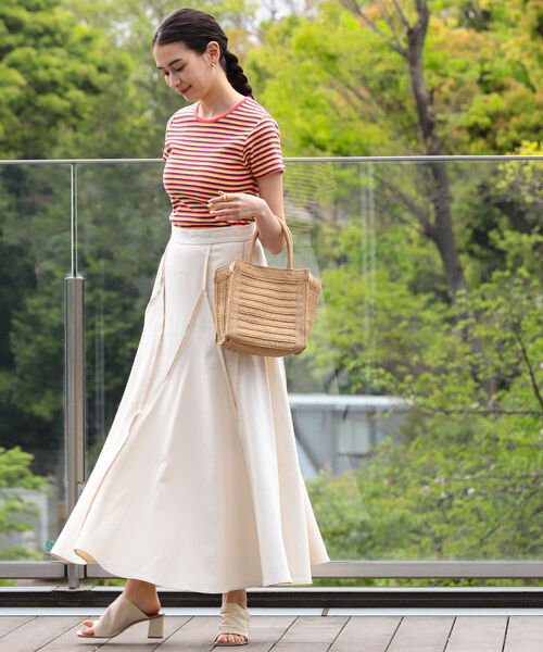 Ray BEAMS（レイビームス）の「RBS / 切り替え.フレア スカート（スカート・レディース・ナチュラル・1/0）」の7枚目の写真