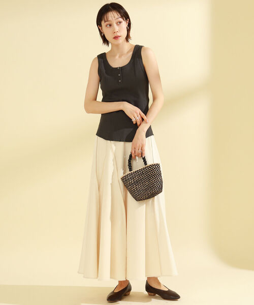 Ray BEAMS（レイビームス）の「RBS / 切り替え.フレア スカート（スカート・レディース・ナチュラル・1/0）」の8枚目の写真