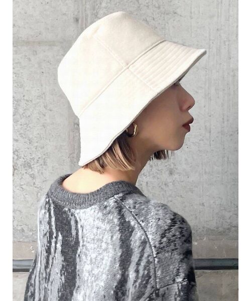 EMODA（エモダ）の「ワイドブリムバケットハット（ハット・レディース・ブラック/アイボリー・FREE）」の2枚目の写真