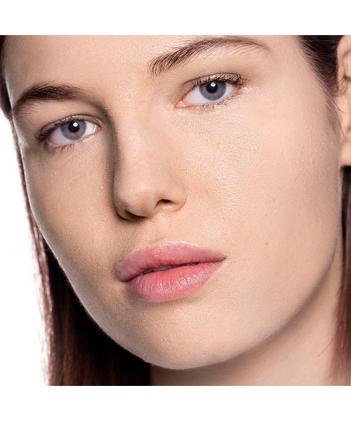 MAKE UP FOR EVER（メイクアップフォーエバー）の「HDスキンファンデーション（ファンデーション・レディース・1N00/1R02/1Y04/1N06/1Y08/1N10/1R12/1N14/1Y16/2Y20/2N22/2N26/3N42/4N68・FREE）」の16枚目の写真