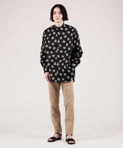 SOULEIADO（ソレイアード）の「コットンプリント バンドカラーシャツ（シャツ/ブラウス・メンズ・ブラック系その他/ベージュ系その他/イエロー系その他2・FREE）」の12枚目の写真