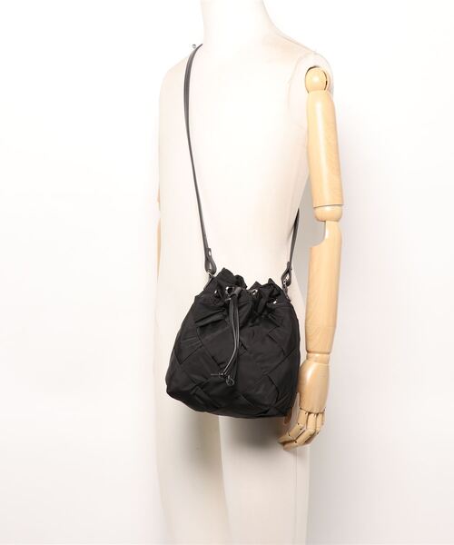 Te chichi（テチチ）の「【web限定】ナイロンメッシュミニショルダーバッグ（ショルダーバッグ・レディース・オリーブ/ブラック/ベージュ・ﾌﾘ-）」の10枚目の写真