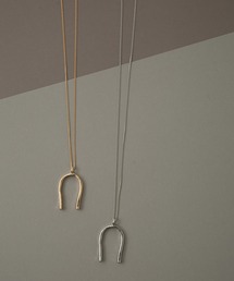 Uラインロングネックレス