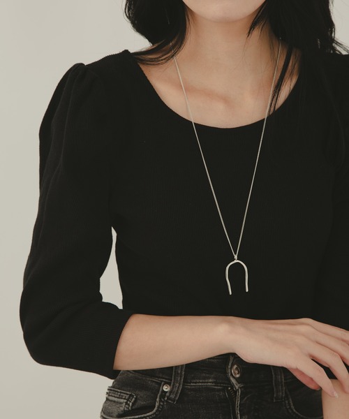 COLOR TOKYO ACCESSORIES（カラートウキョウアクセサリー）の「Uラインロングネックレス（ネックレス・レディース・シルバー/ゴールド・FREE）」の5枚目の写真