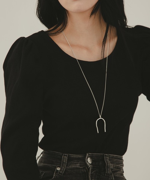 COLOR TOKYO ACCESSORIES（カラートウキョウアクセサリー）の「Uラインロングネックレス（ネックレス・レディース・シルバー/ゴールド・FREE）」の7枚目の写真