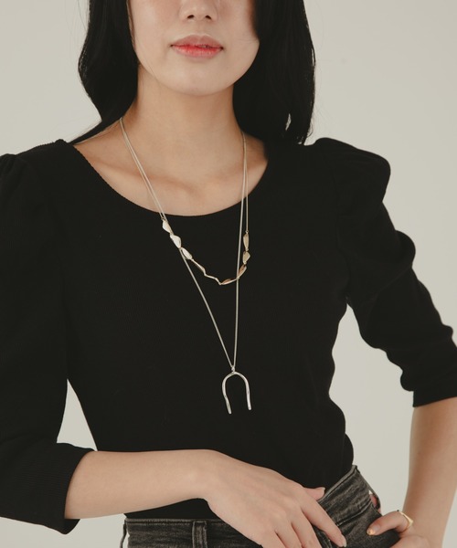 COLOR TOKYO ACCESSORIES（カラートウキョウアクセサリー）の「Uラインロングネックレス（ネックレス・レディース・シルバー/ゴールド・FREE）」の10枚目の写真