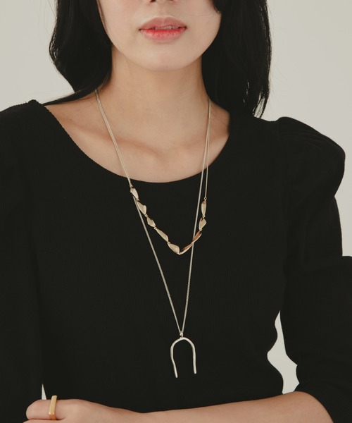 COLOR TOKYO ACCESSORIES（カラートウキョウアクセサリー）の「Uラインロングネックレス（ネックレス・レディース・シルバー/ゴールド・FREE）」の13枚目の写真