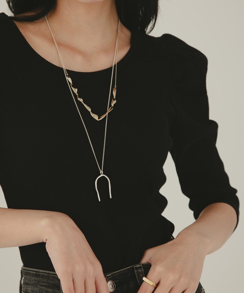 COLOR TOKYO ACCESSORIES（カラートウキョウアクセサリー）の「Uラインロングネックレス（ネックレス・レディース・シルバー/ゴールド・FREE）」の16枚目の写真