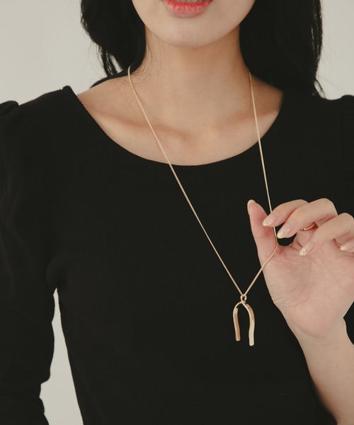 COLOR TOKYO ACCESSORIES（カラートウキョウアクセサリー）の「Uラインロングネックレス（ネックレス・レディース・シルバー/ゴールド・FREE）」の19枚目の写真