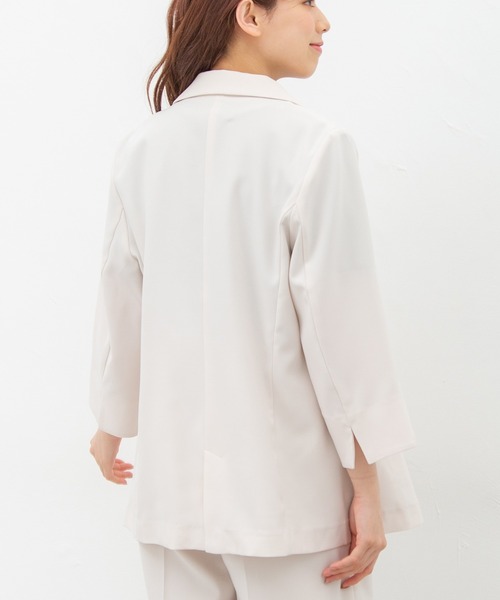 Honeys（ハニーズ）の「８分袖ダブル釦テーラー（テーラードジャケット・レディース・ブラック/ネイビー/アイボリー/グリーン系その他/ライトベージュ/ダークベージュ・S/M/L）」の12枚目の写真