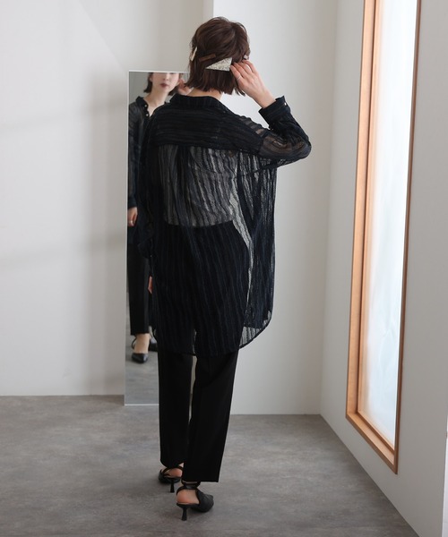 atlo(アトロ)の「総レース ロング丈シャツ(シャツ/ブラウス・レディース・ブラック/ベージュ/ネイビー・M/L)」の10枚目の写真