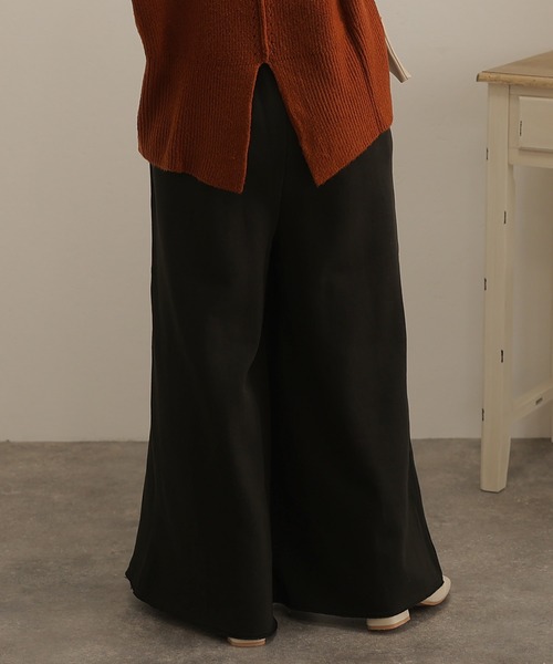 ElegChic(エレグシック)の「裏起毛ゆったりワイドパンツ(その他パンツ・レディース・ライトカーキ/杢グレー/ブラック・4L/XL/M)」の4枚目の写真