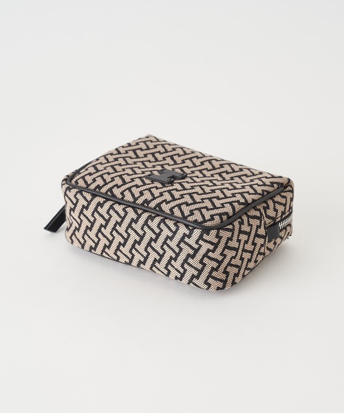 IACUCCI(イアクッチ)の「モノグランマ ポーチ JACQUARD/RUGA(ポーチ・レディース・キャメル/ライトグレー/ブラック・FREE)」の16枚目の写真