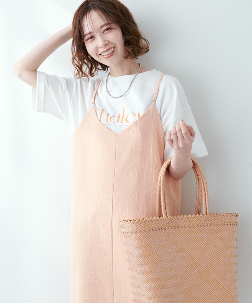 natural couture(ナチュラルクチュール)の「旬な1着 袖口ロールアップビッグロゴT(Tシャツ/カットソー・レディース・オフホワイト/ブラック/グレー/ピンク/その他2/その他1・FREE)」の7枚目の写真