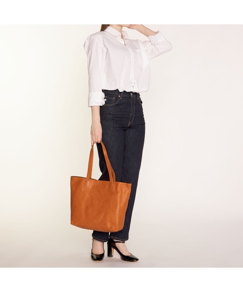 IL BISONTE（イルビゾンテ）の「IL BISONTE / ORIGINAL LEATHER / トートバッグ（トートバッグ・レディース・ダークブラウン/ブラック/ライトブラウン/ナチュラル/グレー/ネイビー/グリーン/オリーブ・FREE）」の14枚目の写真