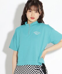 ◆ショート丈ハーフZIPトップス