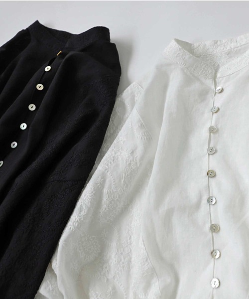 antiqua（アンティカ）の「テクニック不要！ペイズリー柄刺繍シャツ（シャツ/ブラウス・レディース・ブラック/オフホワイト・FREE）」の10枚目の写真
