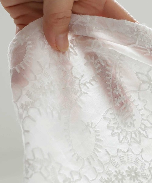 antiqua（アンティカ）の「テクニック不要！ペイズリー柄刺繍シャツ（シャツ/ブラウス・レディース・ブラック/オフホワイト・FREE）」の16枚目の写真