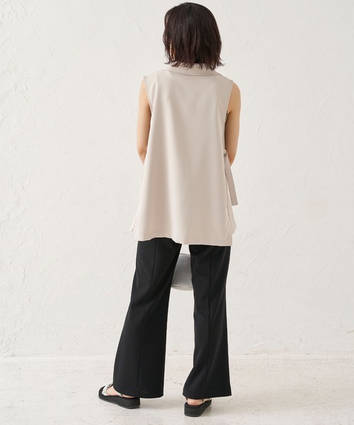 BELLUNA PLUS(ベルーナ)の「カットジョーゼットピンタックパンツ(スラックス・レディース・ブラック/ブルー/グリーン/ライトグリーン・MEDIUM)」の16枚目の写真