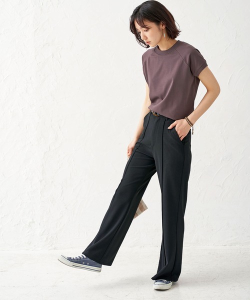 BELLUNA PLUS(ベルーナ)の「カットジョーゼットピンタックパンツ(スラックス・レディース・ブラック/ブルー/グリーン/ライトグリーン・MEDIUM)」の22枚目の写真