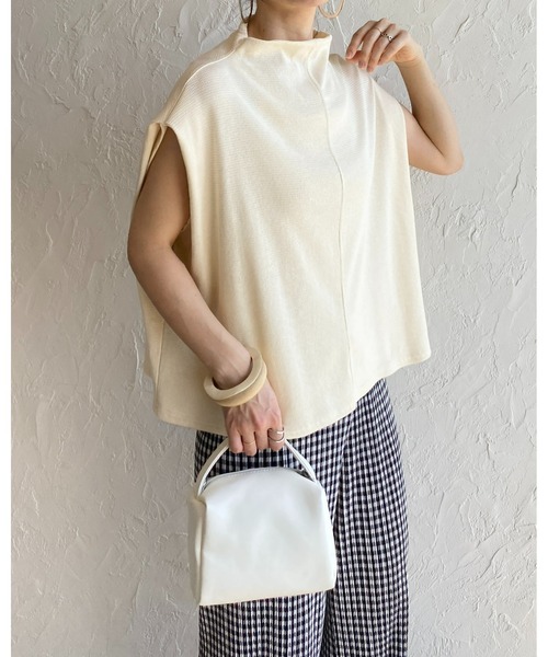 She's Closet（シーズクローゼット）の「ボトルネック肩タックノースリーブフレアプルオーバートップス（Tシャツ/カットソー・レディース・ブラック/モカ/アイボリー/グリーン・FREE）」の16枚目の写真