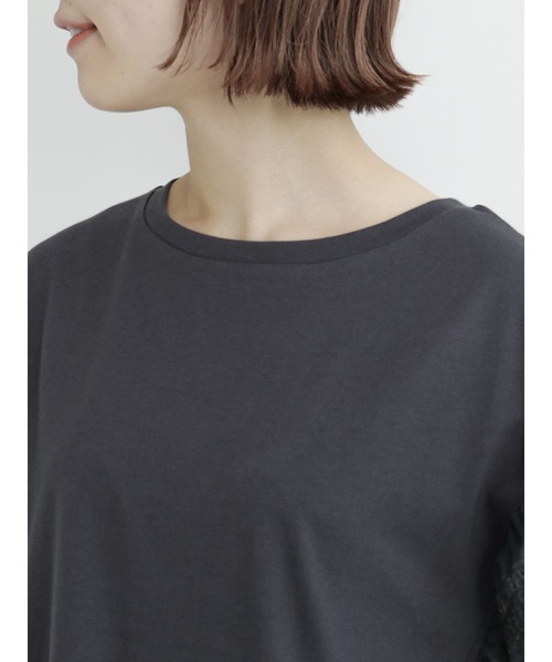 Samansa Mos2 blue（サマンサモスモスブルー）の「袖スカラップレースプルオーバー（Tシャツ/カットソー・レディース・ブラウン/オフホワイト/チャコール・ﾌﾘ-）」の21枚目の写真