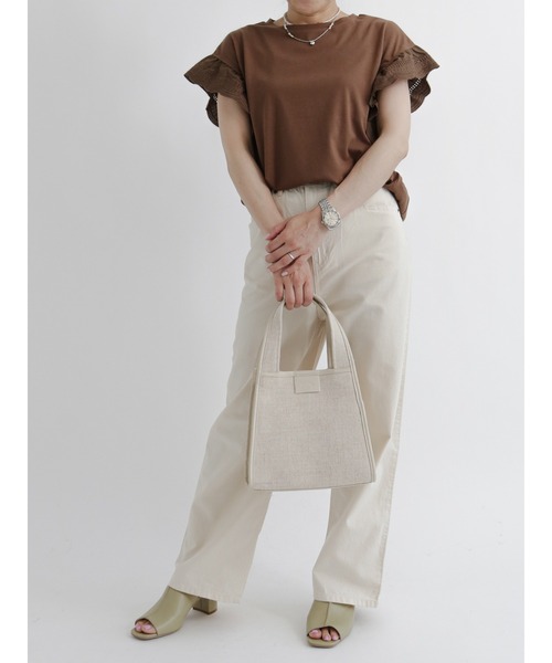 Samansa Mos2 blue（サマンサモスモスブルー）の「袖スカラップレースプルオーバー（Tシャツ/カットソー・レディース・ブラウン/オフホワイト/チャコール・ﾌﾘ-）」の12枚目の写真