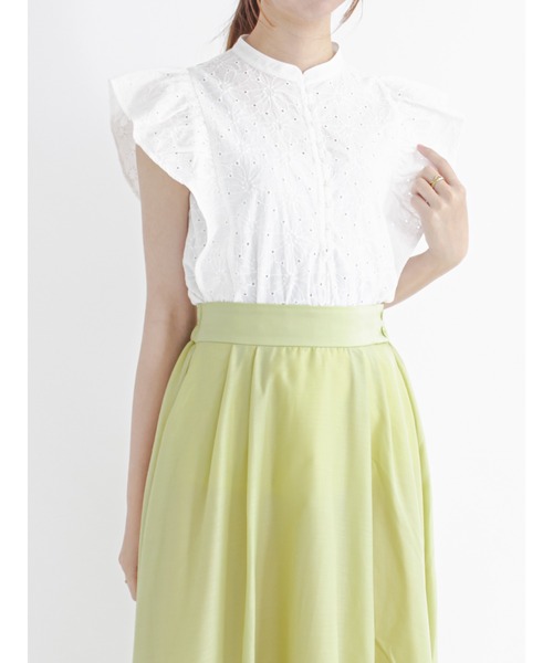 Te chichi（テチチ）の「オーバーレースラッフルスリーブブラウス（シャツ/ブラウス・レディース・ネイビー/オフホワイト/グリーン・ﾌﾘ-）」の2枚目の写真